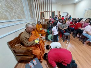 Sembayang Peresmian toko Romo Johan